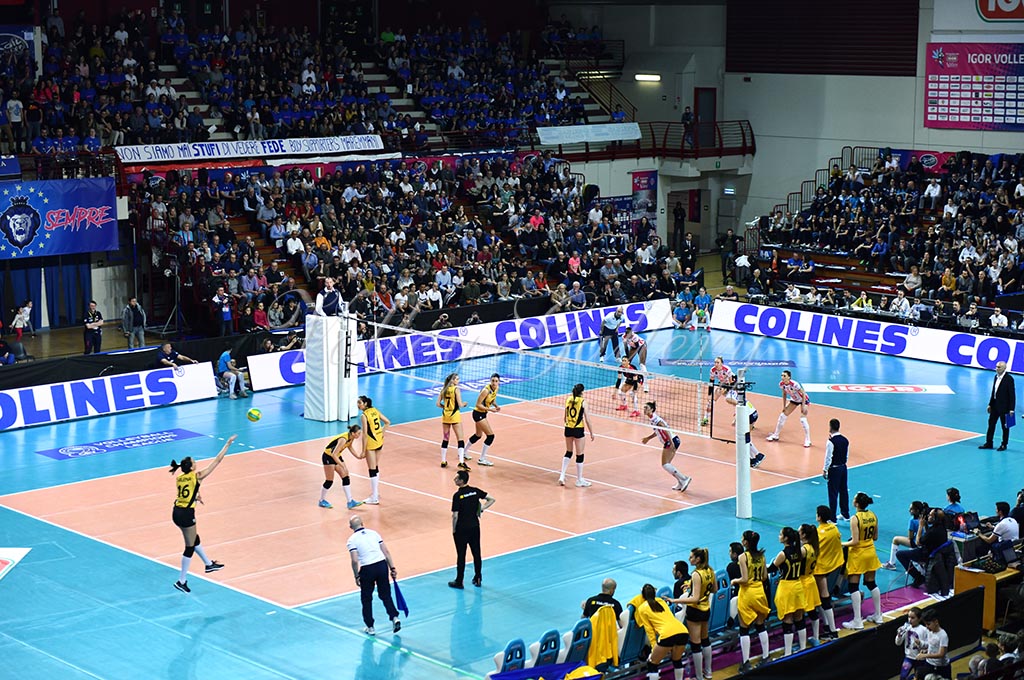 Igor NO-VakifBank Istanbul (07)